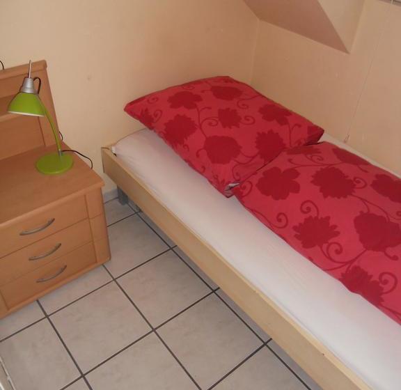 בית מלון כפרי Gästehaus Köln