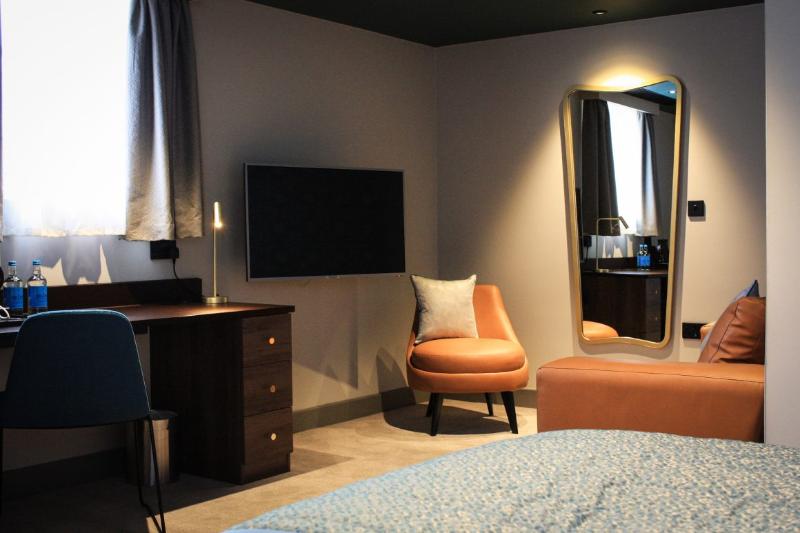 فندق H Club London