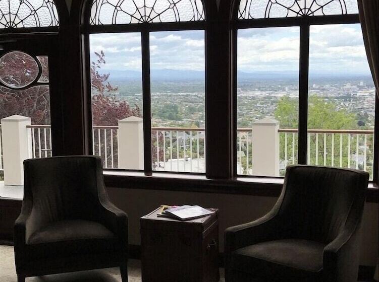 酒店 Hackthorne Gardens Luxury Accommodation