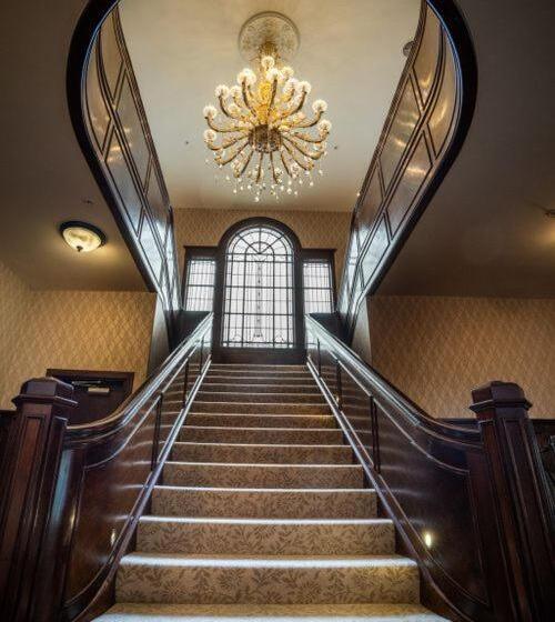 酒店 Hackthorne Gardens Luxury Accommodation