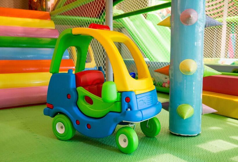 בית מלון כפרי Hilton Quanzhou Riverside