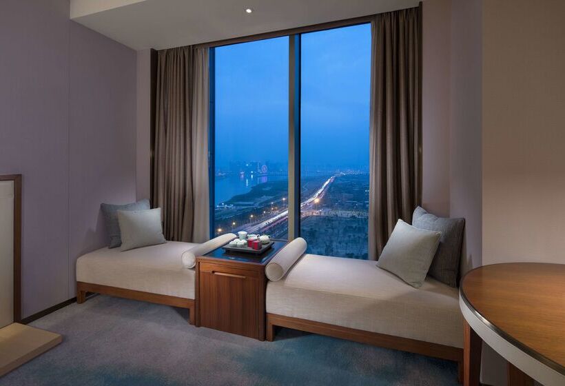 酒店 Hilton Quanzhou Riverside