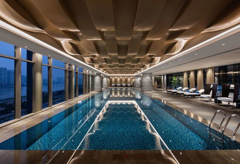 בית מלון כפרי Hilton Quanzhou Riverside