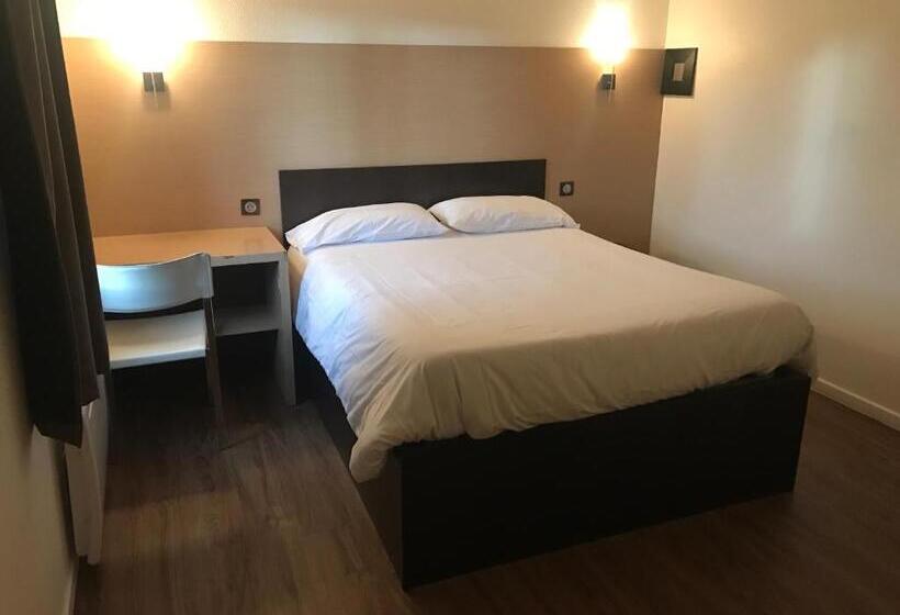 فندق Hôtel Akena Pierrelaye