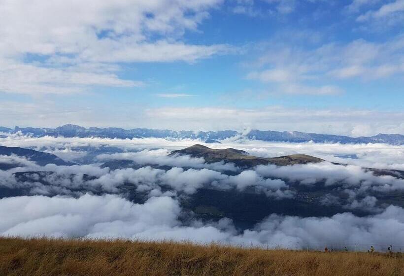 호텔 Hôtel Au Feu De Bois Bar à Vin Le 1605