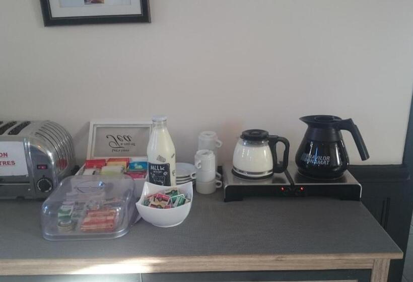 בית מלון כפרי Hôtel Le Saint Martin