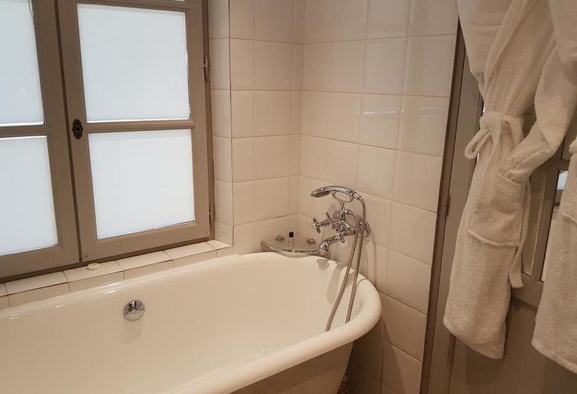 בית מלון כפרי La Bastide Du Cours