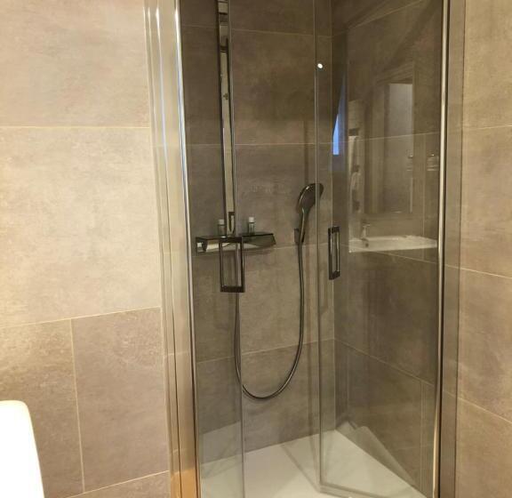 酒店 La Villa Fleurie