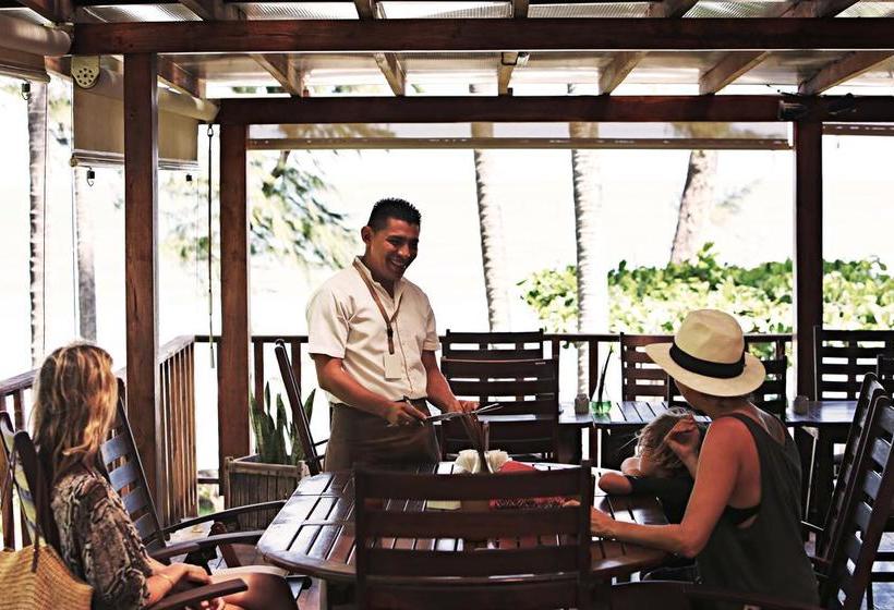 فندق Las Flores Resort