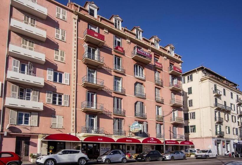 ホテル Le Dauphin