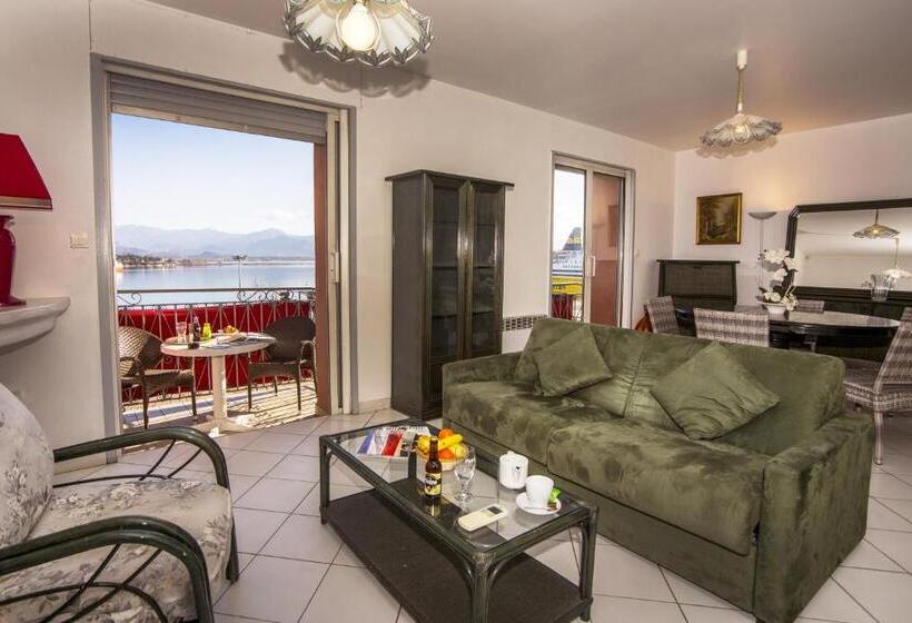 ホテル Le Dauphin