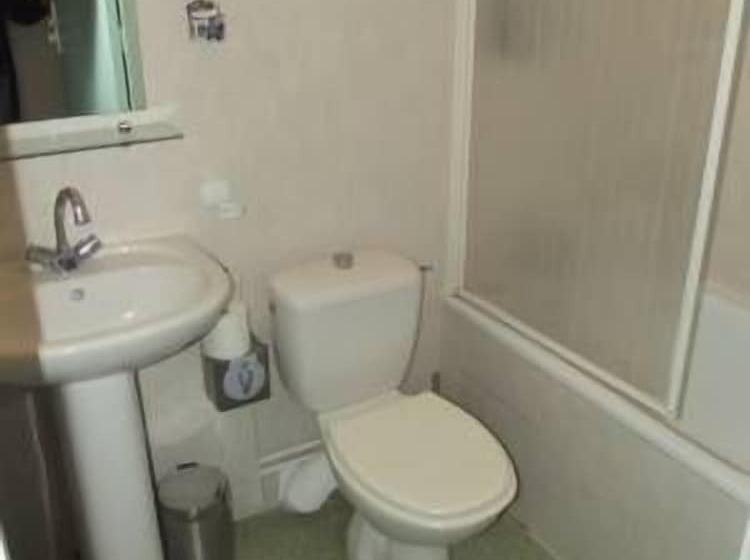 ホテル Hôtel Restaurant Le Hauteville