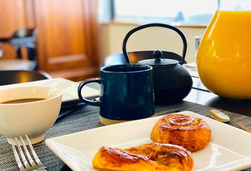 호텔 Le Midi Clermont Cournon