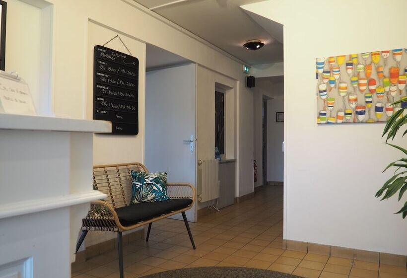 فندق Logis Hôtel Vannes Nord Le Clos Des Hortensias