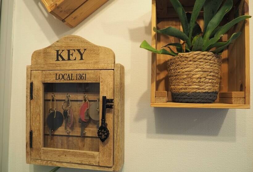 Отель Logis Hôtel Vannes Nord Le Clos Des Hortensias