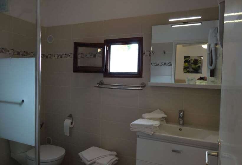 ホテル Hôtel Punta E Mare Des Chambres Ou Des Appartements T2