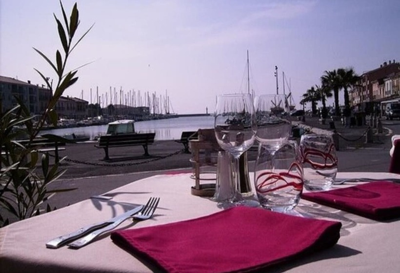 فندق Restaurant Du Port