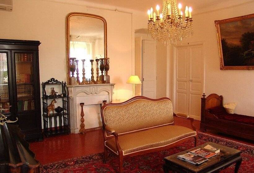 Отель Le Vieux Moulin