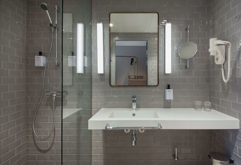 ホテル Scandic Flesland Airport