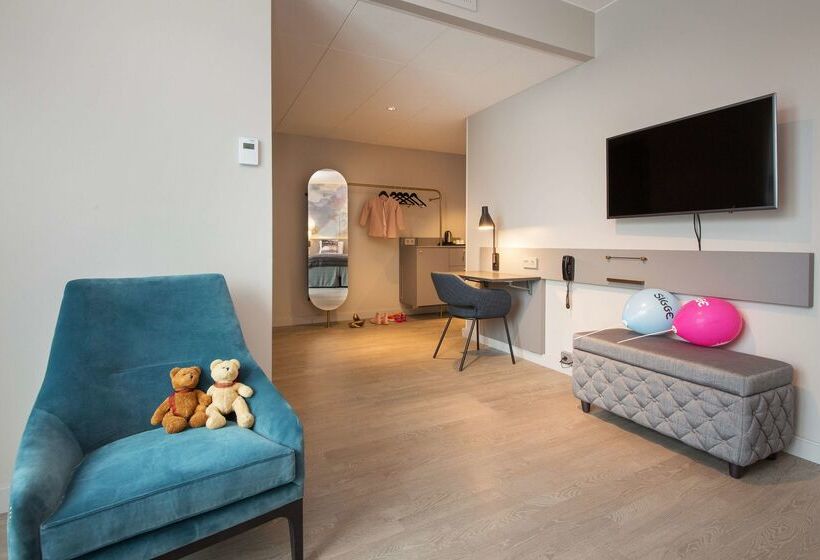 ホテル Scandic Flesland Airport