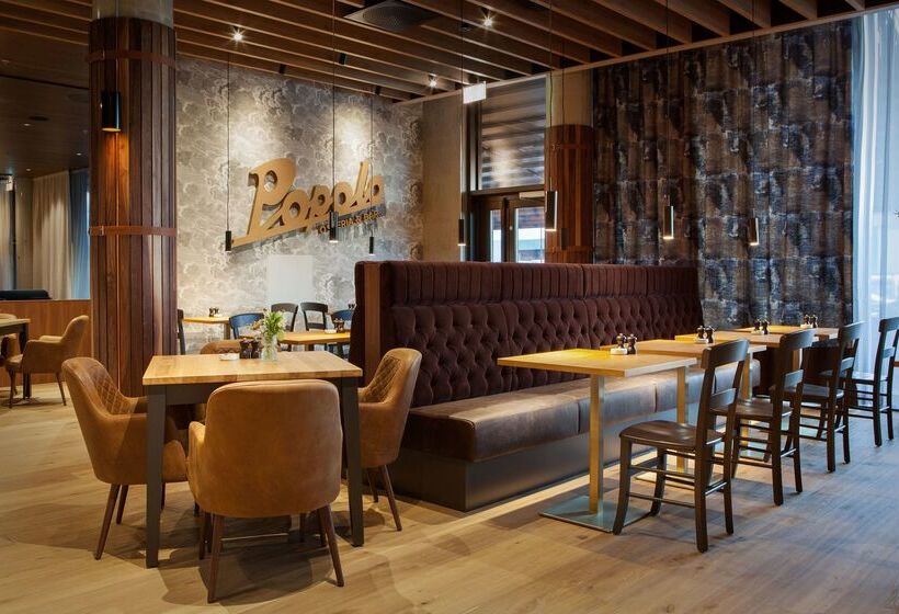 ホテル Scandic Flesland Airport