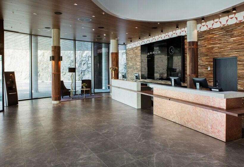 ホテル Scandic Flesland Airport