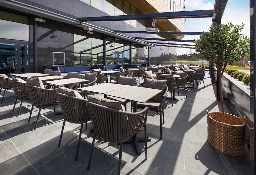 ホテル Scandic Flesland Airport