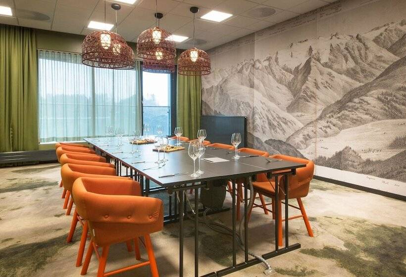 ホテル Scandic Flesland Airport