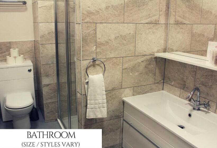 Отель The Royal Alexandra