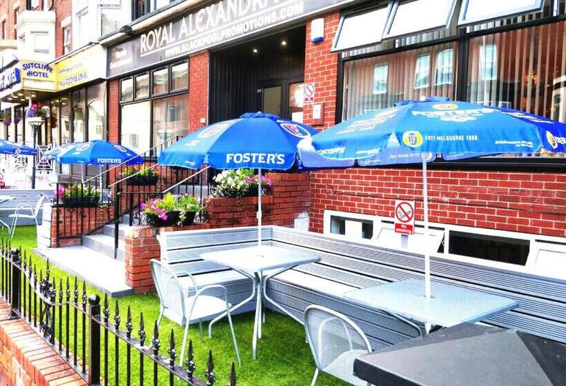 Отель The Royal Alexandra