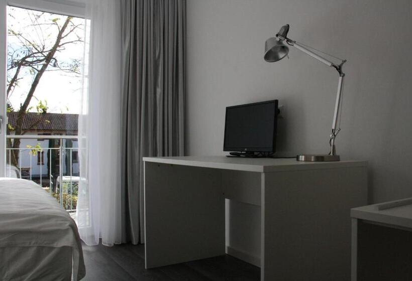 ホテル Victoria Living