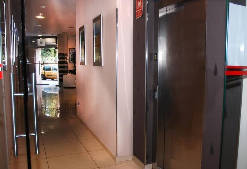 בית מלון כפרי Villa De Cacabelos