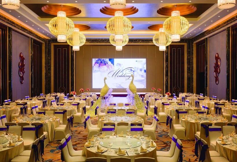 فندق Wyndham Urumqi North