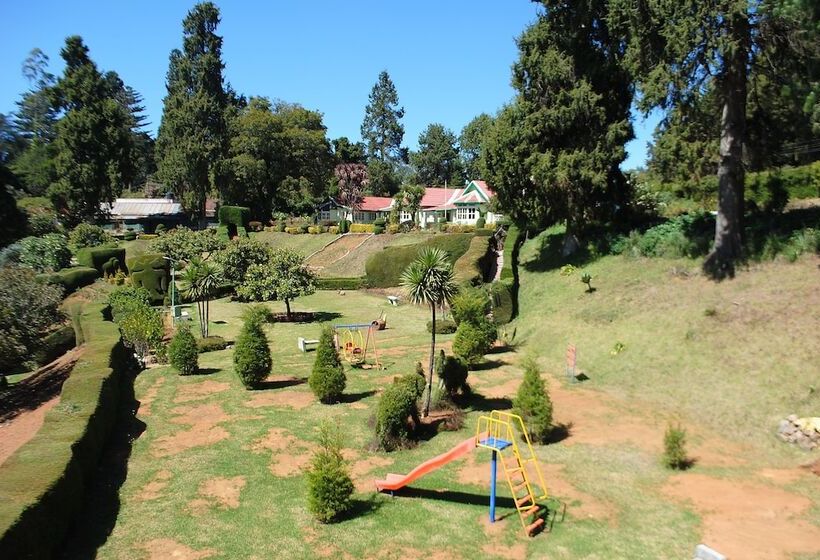 Kstdc Hotel Mayura Sudarshan ,ooty