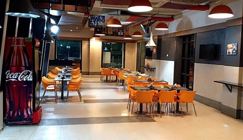 Max Hotels Prayagraj