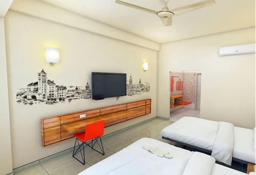 Max Hotels Prayagraj