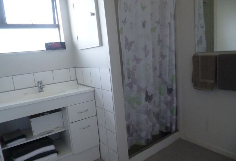 Opua Boutique Seaview Motel