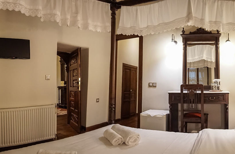 Пансион Archontiko Evilion