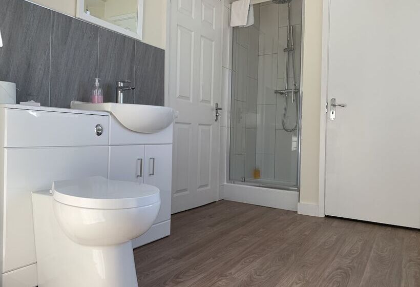 膳宿费 Austins Self Service Guest House