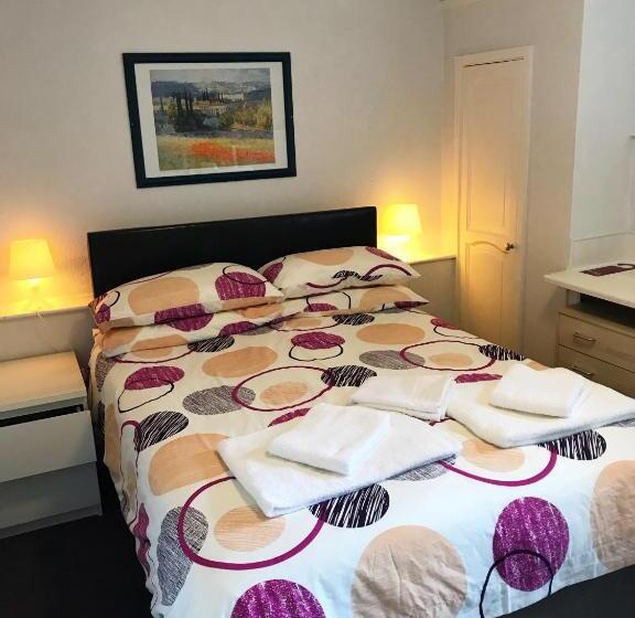 膳宿费 Austins Self Service Guest House