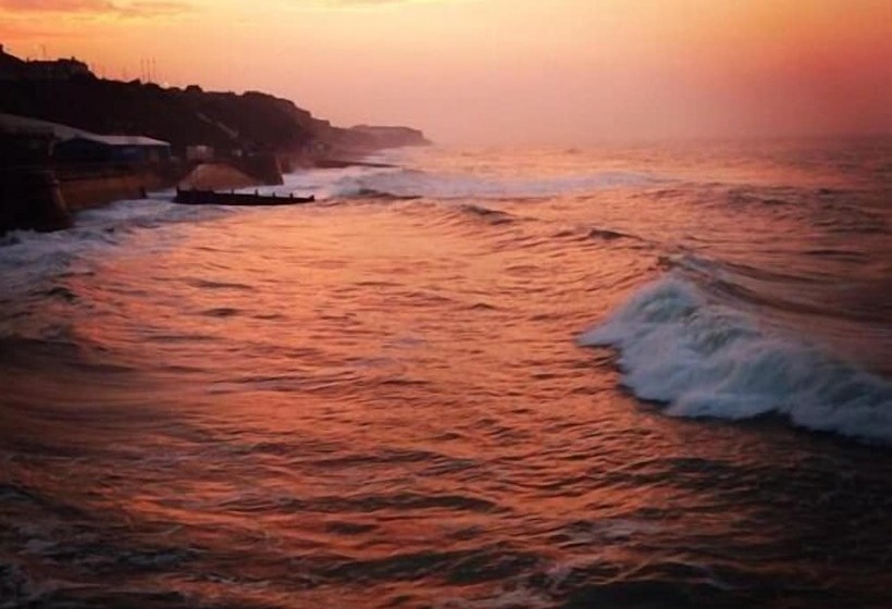 膳宿费 The Grove Cromer