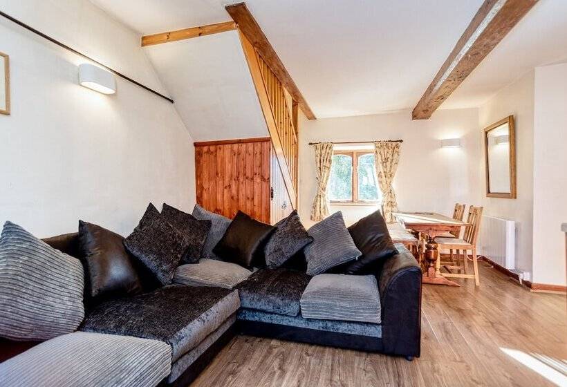 膳宿费 The Grove Cromer