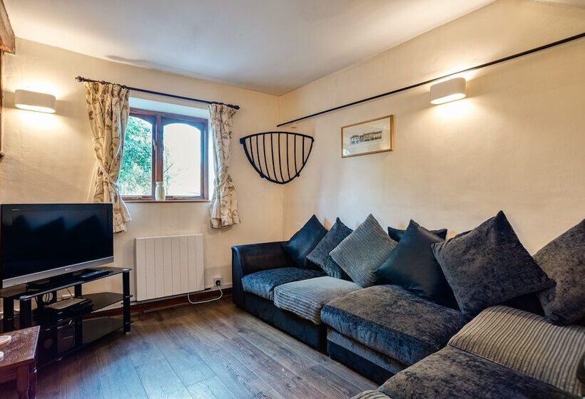 膳宿费 The Grove Cromer