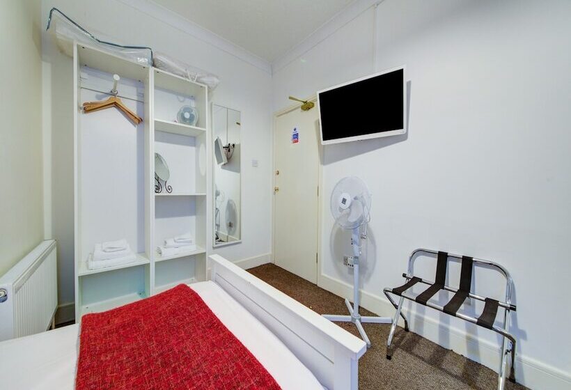 פנסיון The Regents Guest House