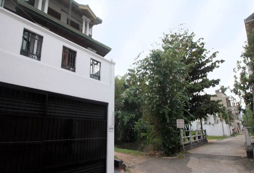 펜션 Colombo 07 Charming Home Stays