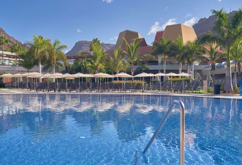 Radisson Blu Resort & Spa, Gran Canaria Mogan