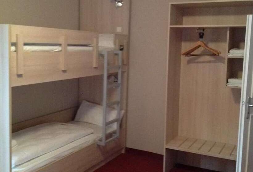 Rasthof & Motel Hermsdorfer Kreuz