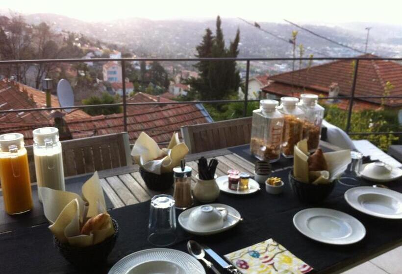 Skylark Bed & Breakfast