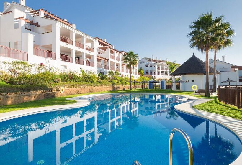 Albayt Nueva Alcaidesa Apartments