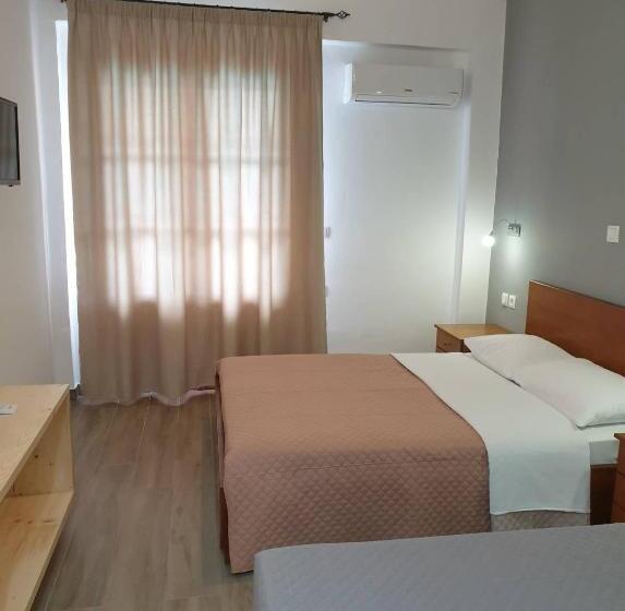 Apart Hotel Llazari